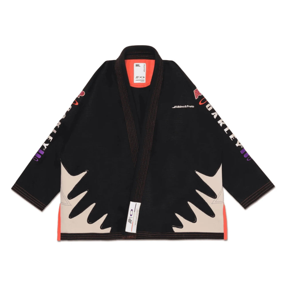Albino Preto A&P x Oakley BJJ Gi
