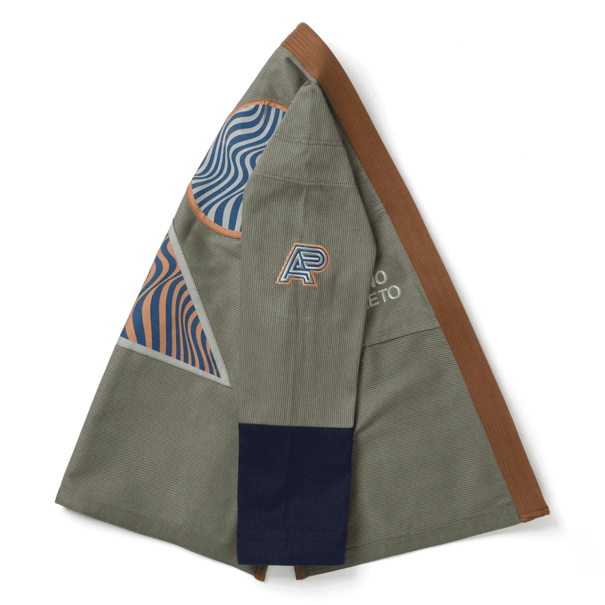 Albino & Preto Tranquility BJJ Gi Kimono